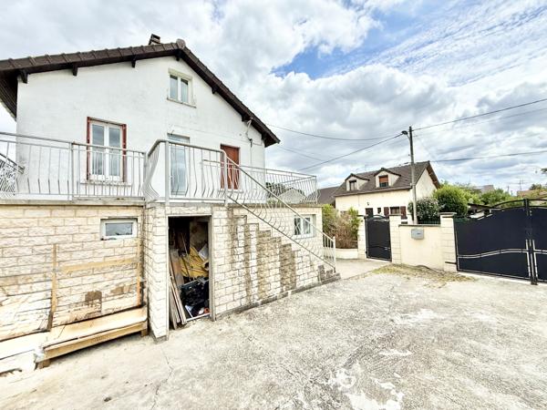 Maison 7 pièces - 192 m² Exclusivité efficity