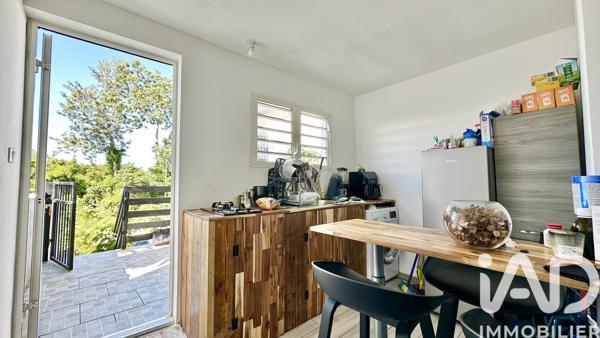 Maison à vendre 11 pièces 210 m² Le Tampon
