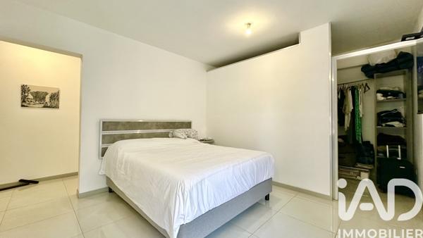 Maison à vendre 11 pièces 210 m² Le Tampon