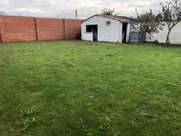 CALAIS secteur Beau Marais jolie maison 3 chambres, jardin, garage