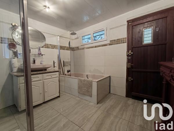 Maison à vendre 10 pièces 237 m² Villeparisis