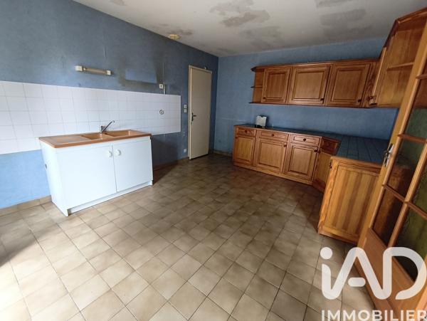 Maison à vendre 5 pièces 84 m² Saint-Sauvant