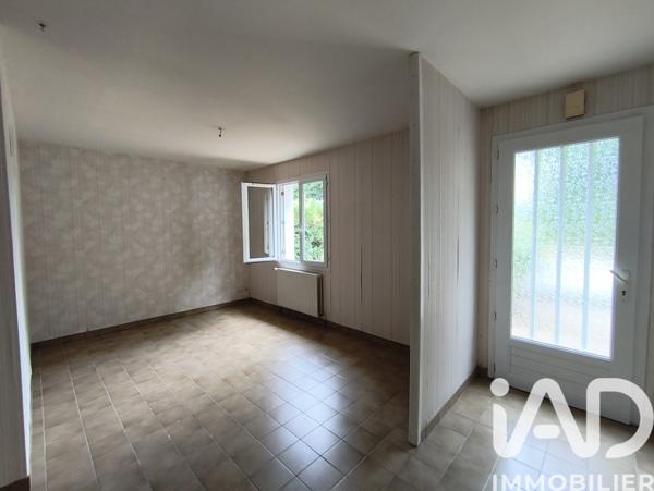 Maison à vendre 5 pièces 84 m² Saint-Sauvant