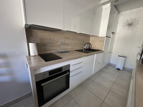 Marmande coeur de ville à louer appartement T2 meublé, climatisé avec terrasse, acsenseur et parking