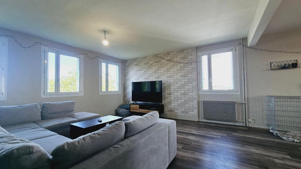 SAINT DOULCHARD APPARTEMENT DE 86M² 4 PIECES PARKING