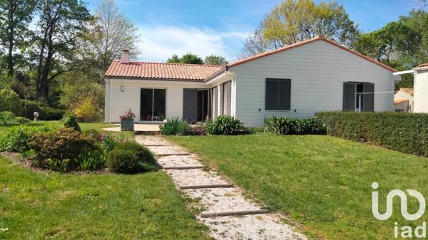 Maison à vendre 6 pièces 130 m² Saint-Philbert-de-Grand-Lieu