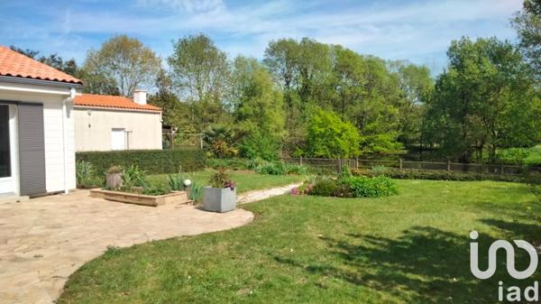 Maison à vendre 6 pièces 130 m² Saint-Philbert-de-Grand-Lieu