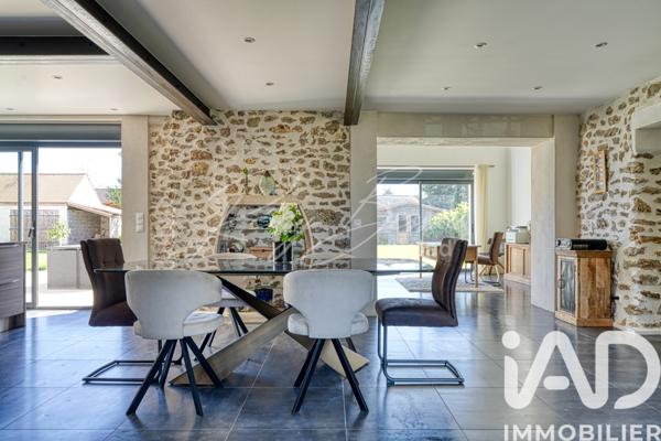 Maison à vendre 11 pièces 269 m² Briis-sous-Forges