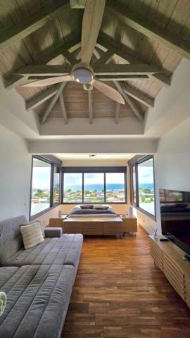 A VENDRE - VILLA D’EXCEPTION – VUE MER PANORAMIQUE & PRESTATIONS ULTRA LUXE - SAINT FRANCOIS