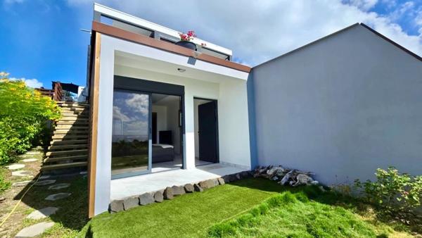 A VENDRE - VILLA D’EXCEPTION – VUE MER PANORAMIQUE & PRESTATIONS ULTRA LUXE - SAINT FRANCOIS