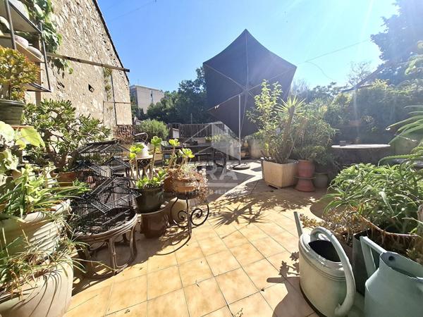 En exclusivité - Duplex T5 avec terrasse : Secteur Capelette (13010)