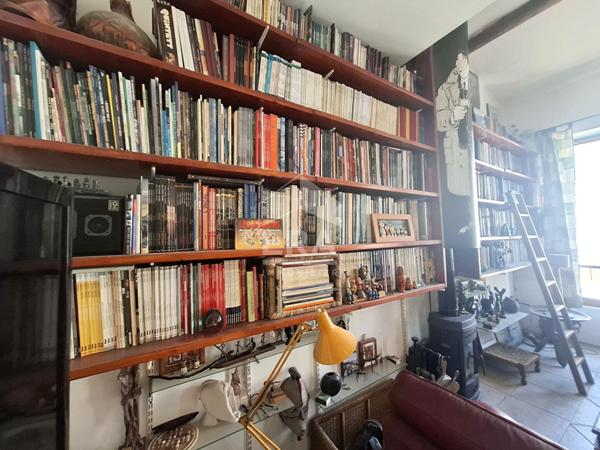 En exclusivité - Duplex T5 avec terrasse : Secteur Capelette (13010)