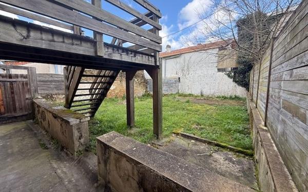 Immeuble à vendre    5 pièces • 120 m2 Mont-de-Marsan