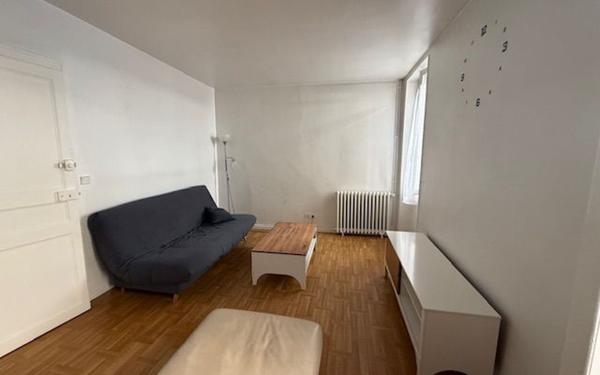Immeuble à vendre    5 pièces • 120 m2 Mont-de-Marsan