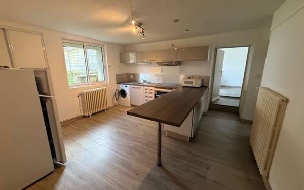 Immeuble à vendre    5 pièces • 120 m2 Mont-de-Marsan