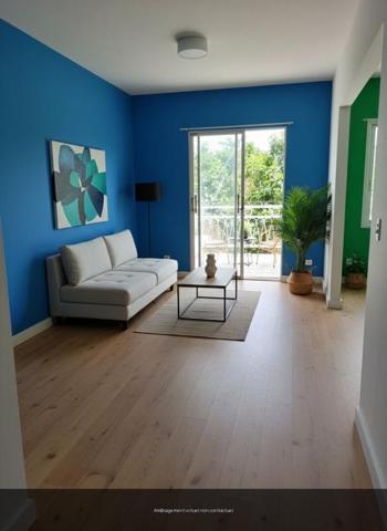 Immeuble Le Robert 7 pièce(s) 212,34  m2 IMMEUBLE À FORT POTENTIEL | LOCAL LOUÉ + HABITATION À CRÉER |