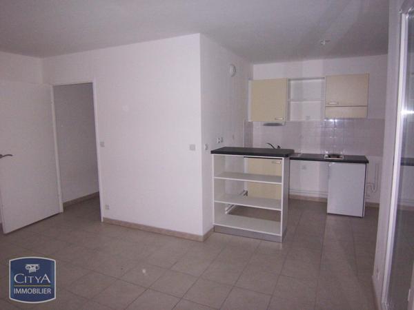 Location appartement La Bassée (59480) 2 pièces 41.8m²