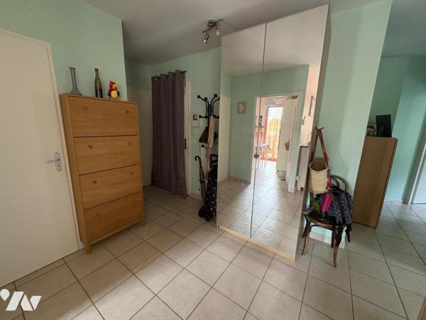 APPARTEMENT IDEALEMENT SITUE A LA COTE SAINT ANDRE