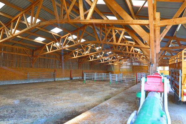 EXCLUSIF Propriete agricole avec 7 hectares possible 70 hectares en location