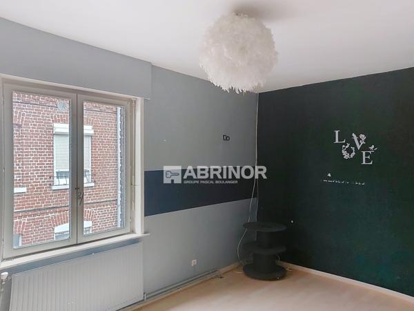 TOURCOING - Maison 4 pièces 81.5m² - 3 CHAMBRES + GARAGE TOURCOING