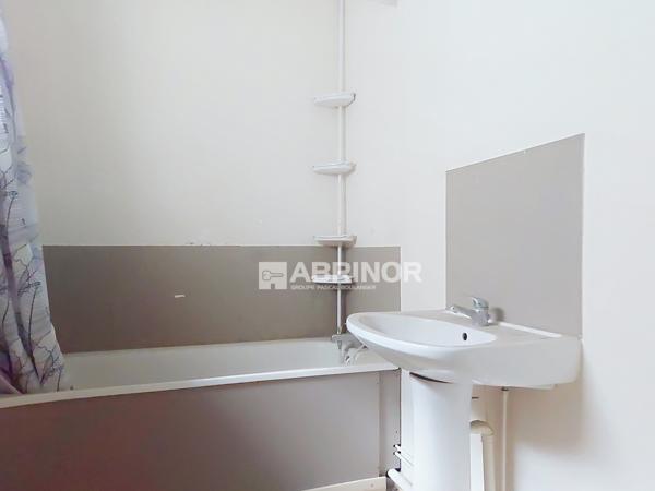 TOURCOING - Maison 4 pièces 81.5m² - 3 CHAMBRES + GARAGE TOURCOING