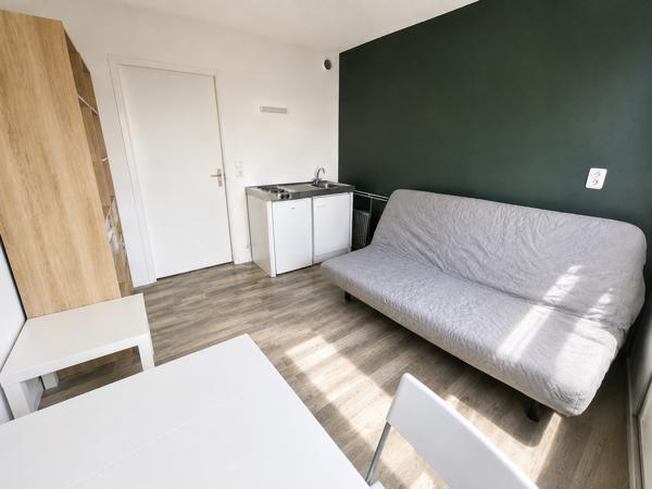 Appartement 1 pièce(s) 18.7 m²