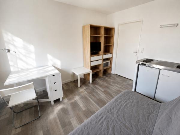 Appartement 1 pièce(s) 18.7 m²