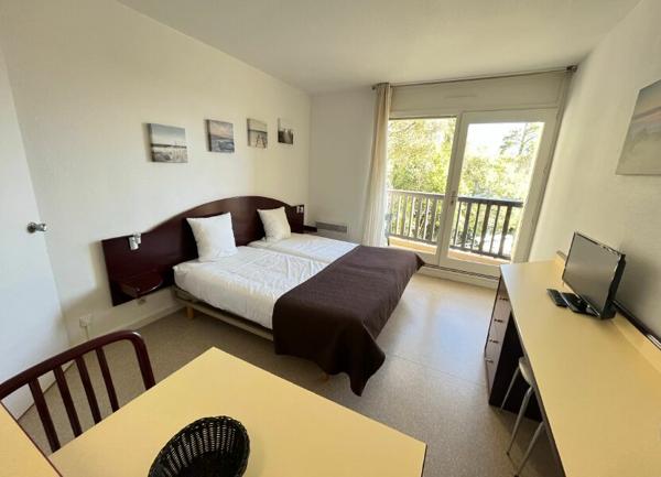 Appartement à vendre    1 pièce • 24 m2 Dax