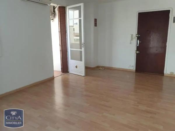 Appartement à louer 4 pièces 65m²