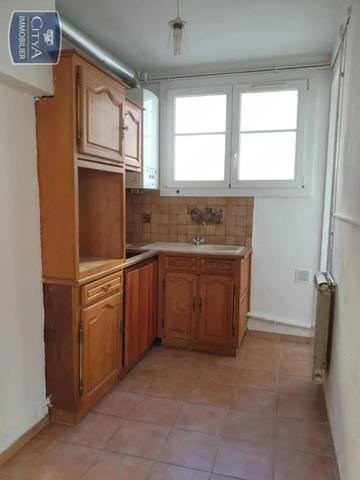 Appartement à louer 4 pièces 65m²