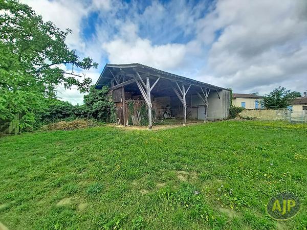 Vente parking Lesparre Medoc : 108 190 € - AJP Lesparre Immobilier