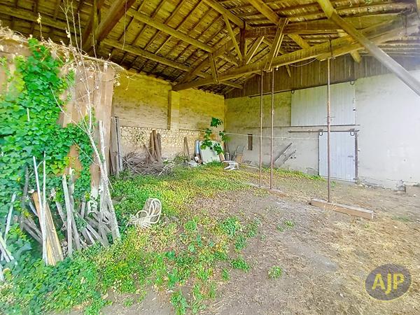 Vente parking Lesparre Medoc : 108 190 € - AJP Lesparre Immobilier
