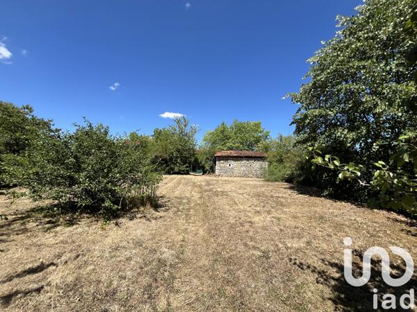 Maison à vendre 6 pièces 162 m² Terres-de-Haute-Charente