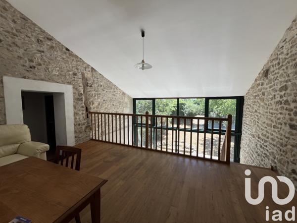 Maison à vendre 6 pièces 162 m² Terres-de-Haute-Charente