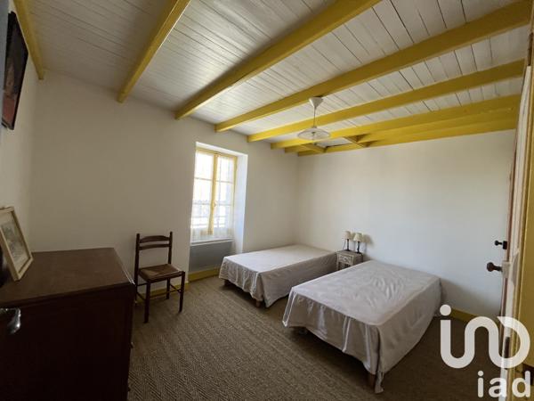 Maison à vendre 6 pièces 162 m² Terres-de-Haute-Charente