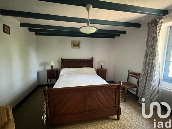 Maison à vendre 6 pièces 162 m² Terres-de-Haute-Charente