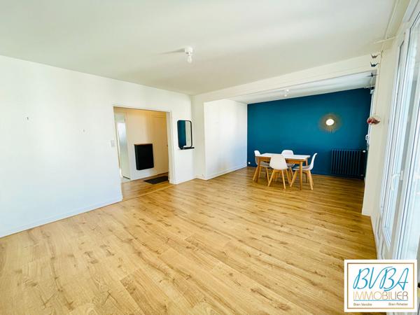 Appartement Nantes Lumineux - Calme - Dernier étage avec ascenseur - Parking sécurisé , Nantes Appartement Nantes Lumineux - Calme - Dernier étage avec ascenseur - Parking sécurisé , Nantes