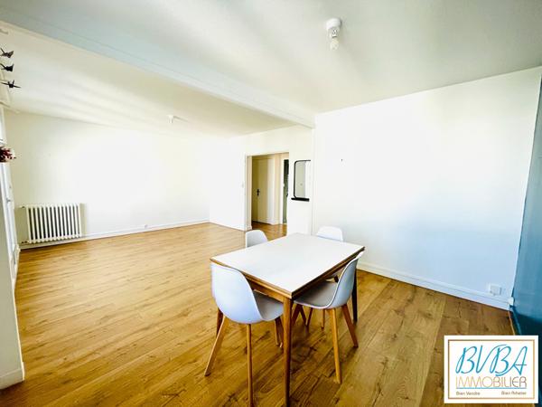 Appartement Nantes Lumineux - Calme - Dernier étage avec ascenseur - Parking sécurisé , Nantes Appartement Nantes Lumineux - Calme - Dernier étage avec ascenseur - Parking sécurisé , Nantes