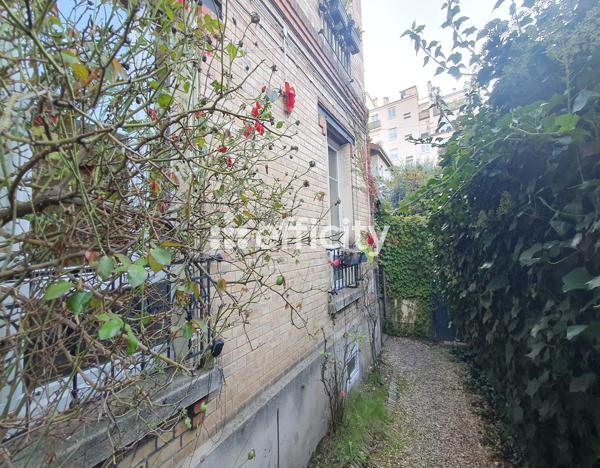 Appartement 4 pièces - 84 m² Bien prestige