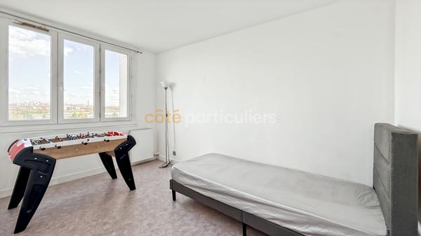 Location
                Appartement81 m² - 4 Pièces -
                    VILLENEUVE SAINT GEORGES (94190)