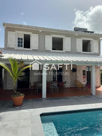 Maison T4 avec T1 indépendant et piscine au Diamant