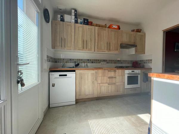 Maison de plain-pied - 2 chambres - jardin - Etangs de Guindreff au bout de la rue -