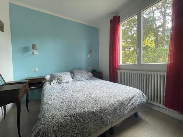 Maison de plain-pied - 2 chambres - jardin - Etangs de Guindreff au bout de la rue -