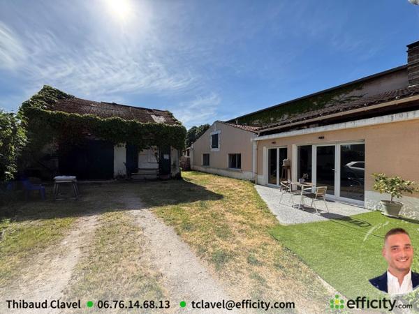 Maison
         6 pièces
        - 138 m² 218 400 € *