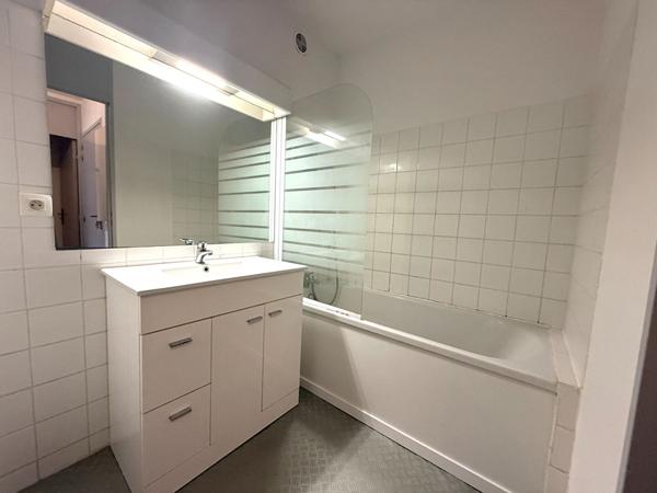 33000 BORDEAUX Saint Augustin proximité Hôpital Pellegrin- Appartement Bordeaux 2 pièce(s)