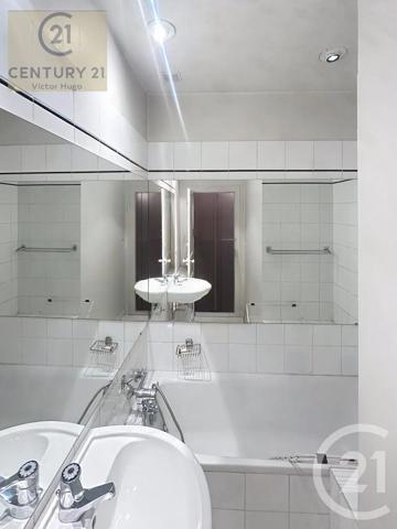 Appartement F4 à vendre  4 pièces - 103,74 m 2   LIMOGES  - 87