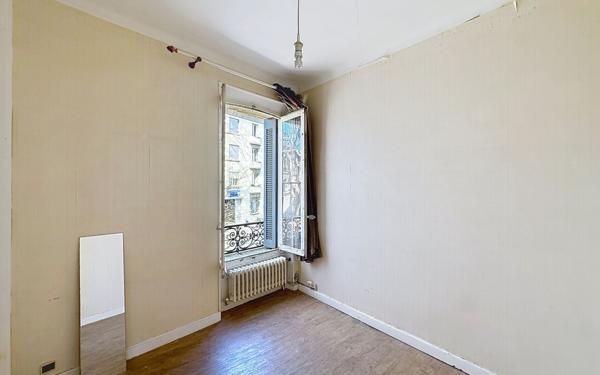 Maison à vendre    7 pièces •  Avignon