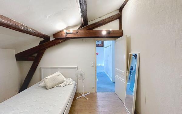 Maison à vendre    7 pièces •  Avignon