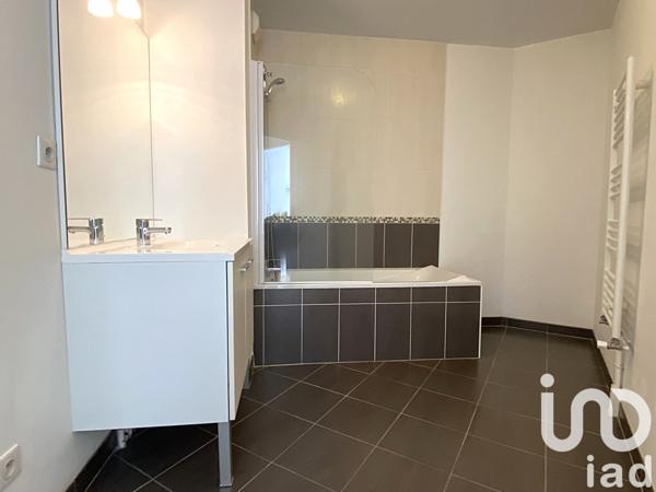 Appartement 4 pièces de 76 m² à Rennes (35000)
