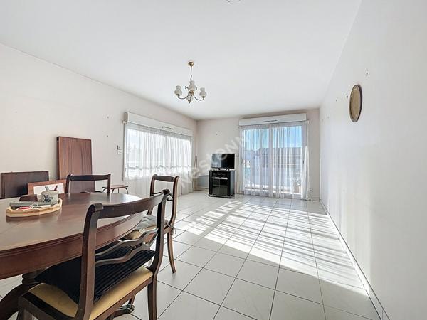 Nantes Rond point de Vannes / Appartement 3 pièce(s) 74.35 m2 / ASCENSEUR / TERRASSE / GARAGE